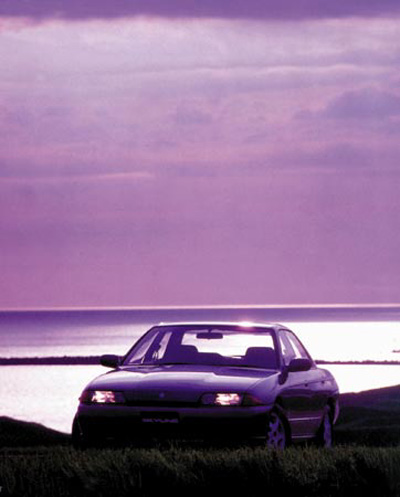 R32 Nissan Skyline Sedan Picture